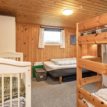 Holiday home 6 Person In *